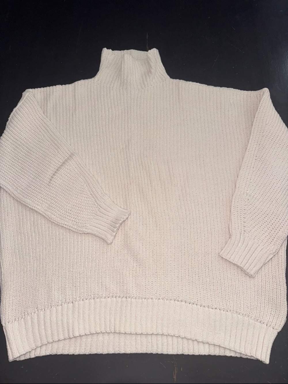 AERIE chenille oversized high neck sweater. cream colored. size medium. NEW.